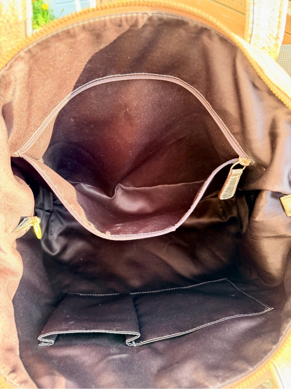 COACH Poppy Glam Tote in Metallic Gold Monogram Jacquard Pattern. - Picture 6 of 13